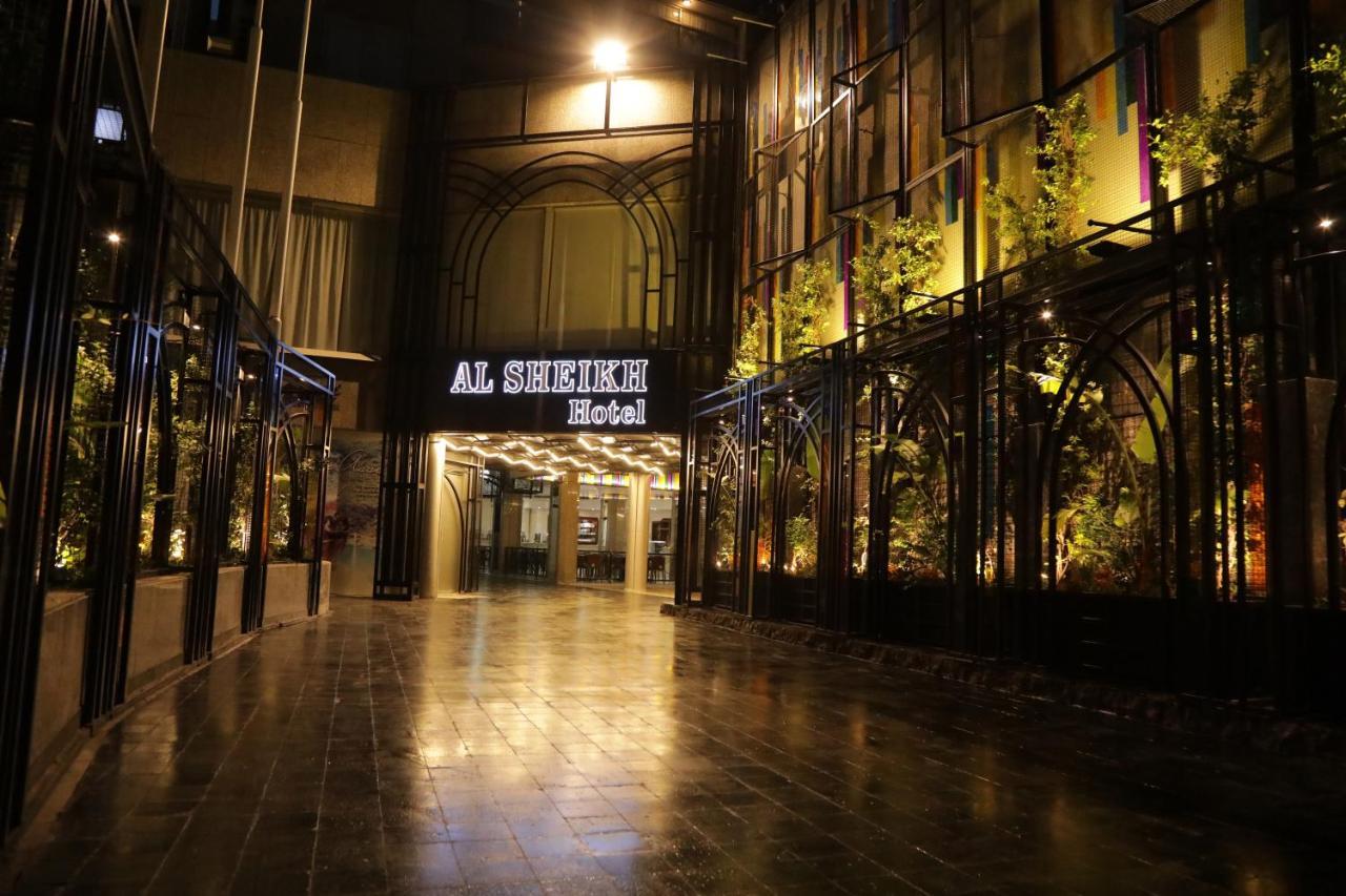 El Sheikh Suites Hotel Бейрут Екстериор снимка