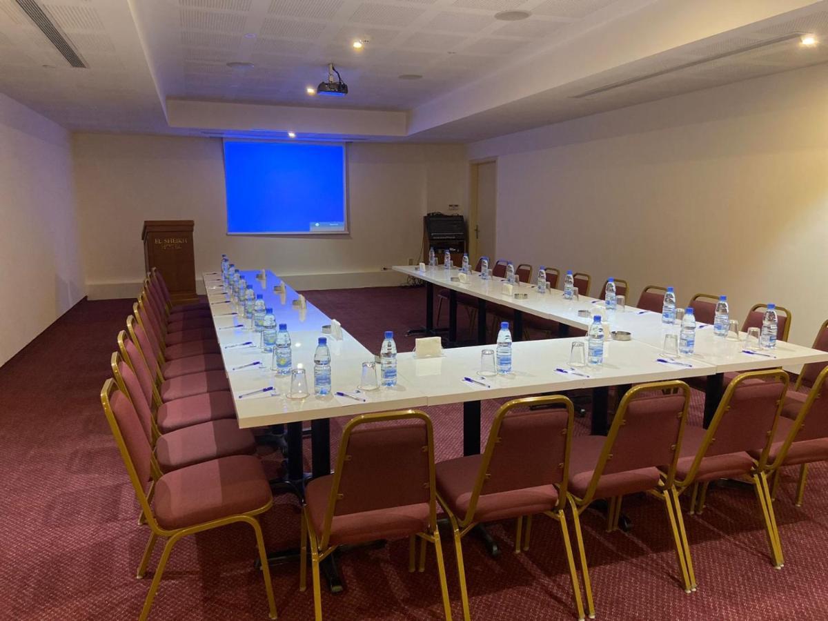 El Sheikh Suites Hotel Бейрут Екстериор снимка