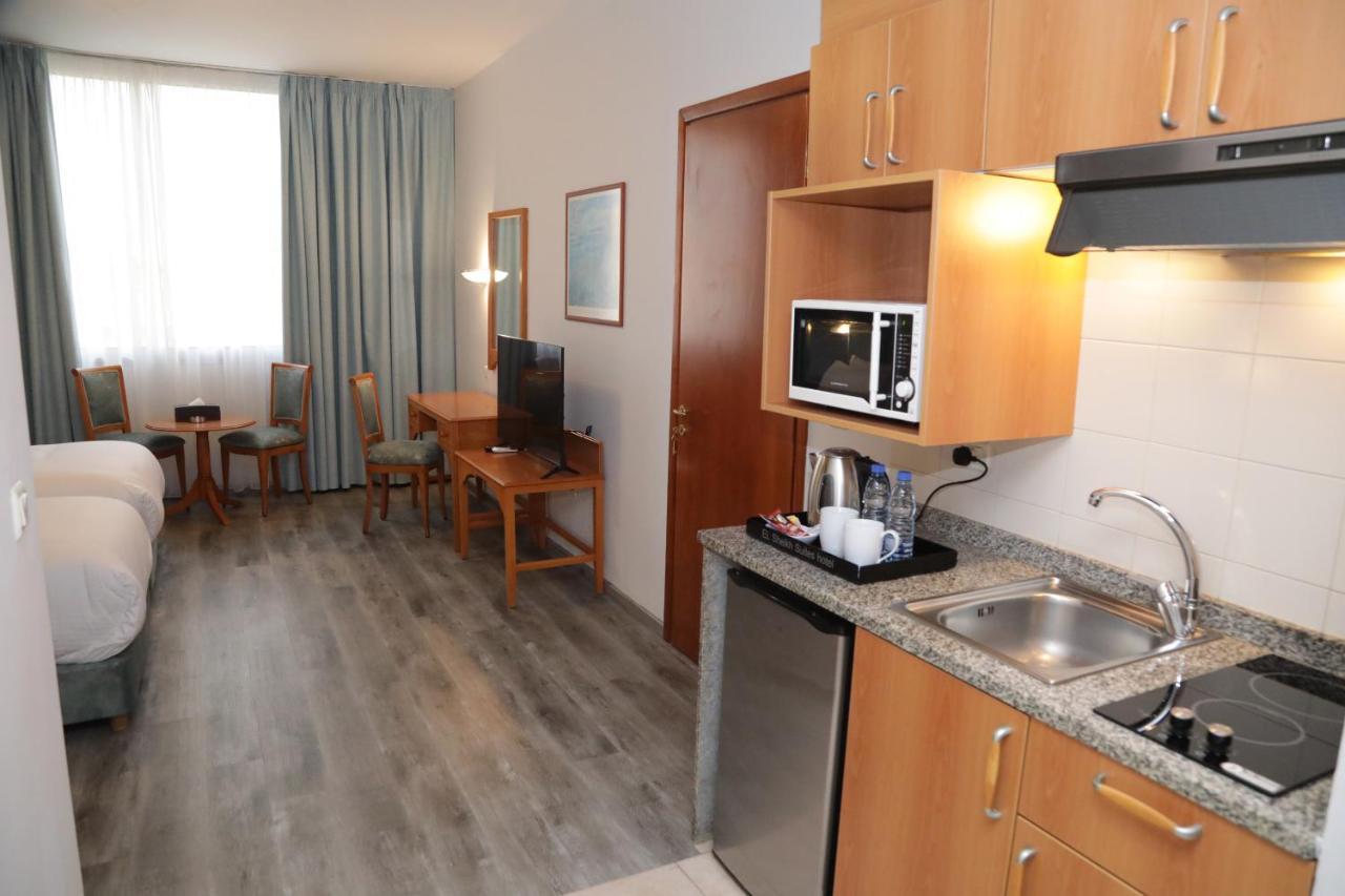 El Sheikh Suites Hotel Бейрут Екстериор снимка