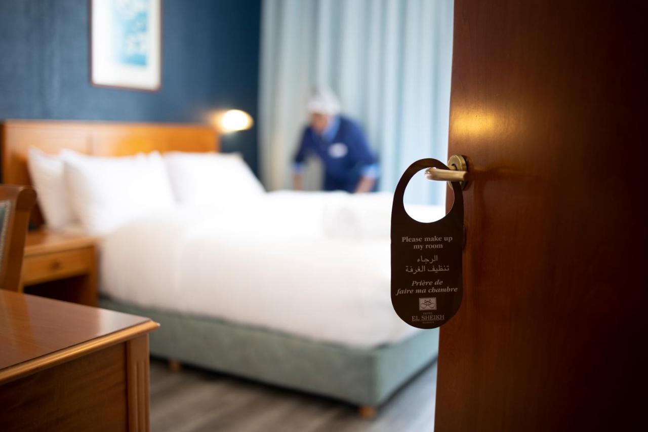 El Sheikh Suites Hotel Бейрут Екстериор снимка