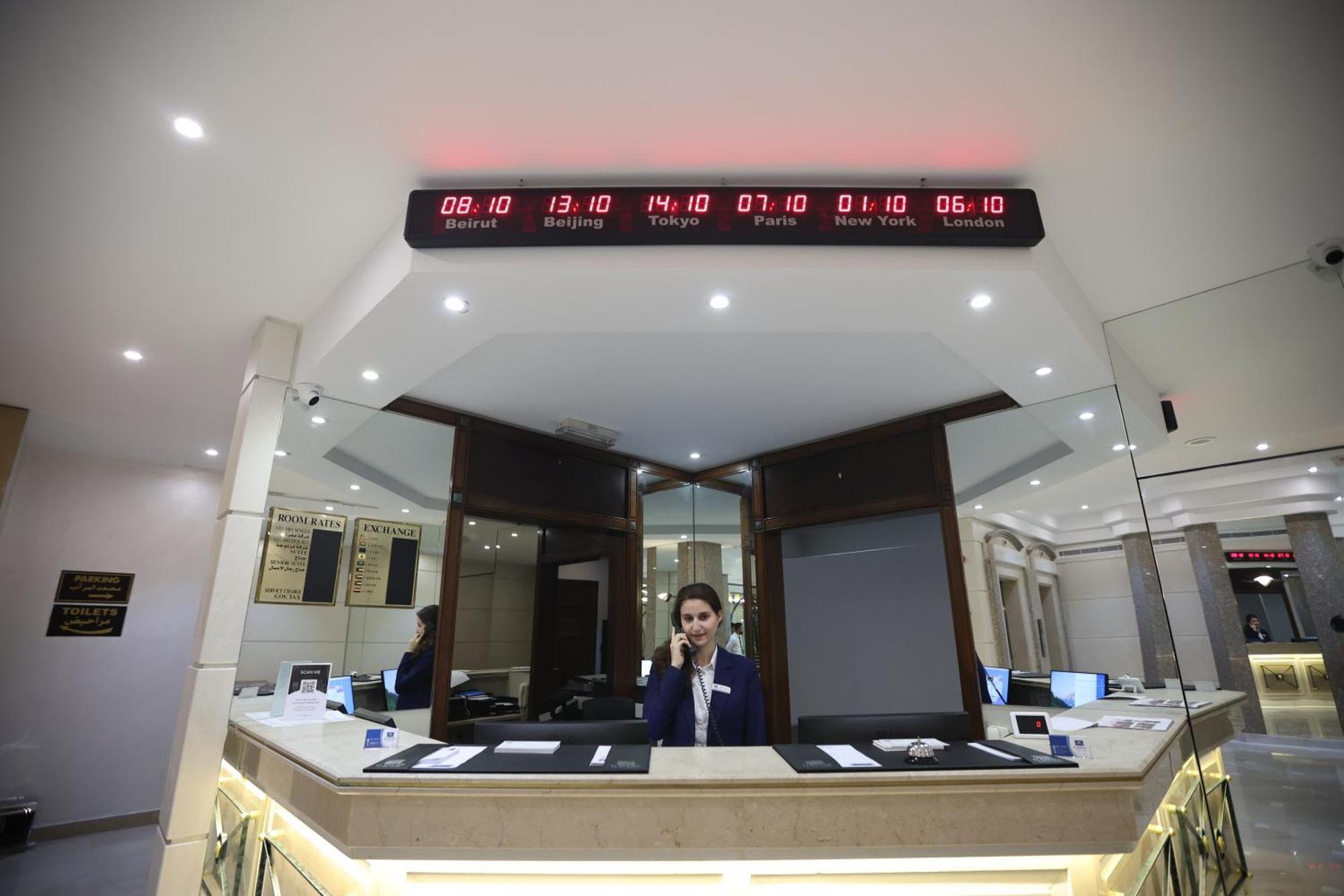 El Sheikh Suites Hotel Бейрут Екстериор снимка