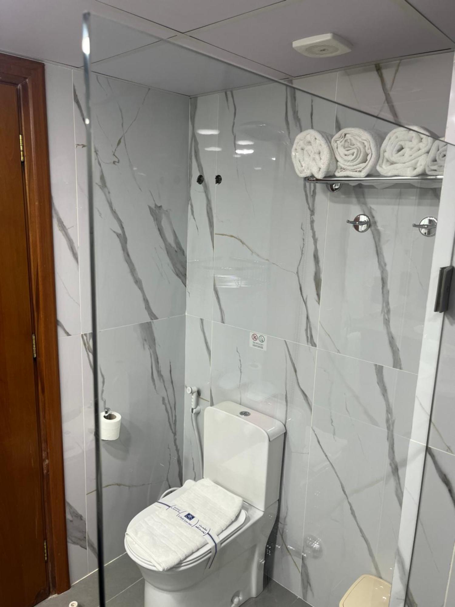 El Sheikh Suites Hotel Бейрут Екстериор снимка
