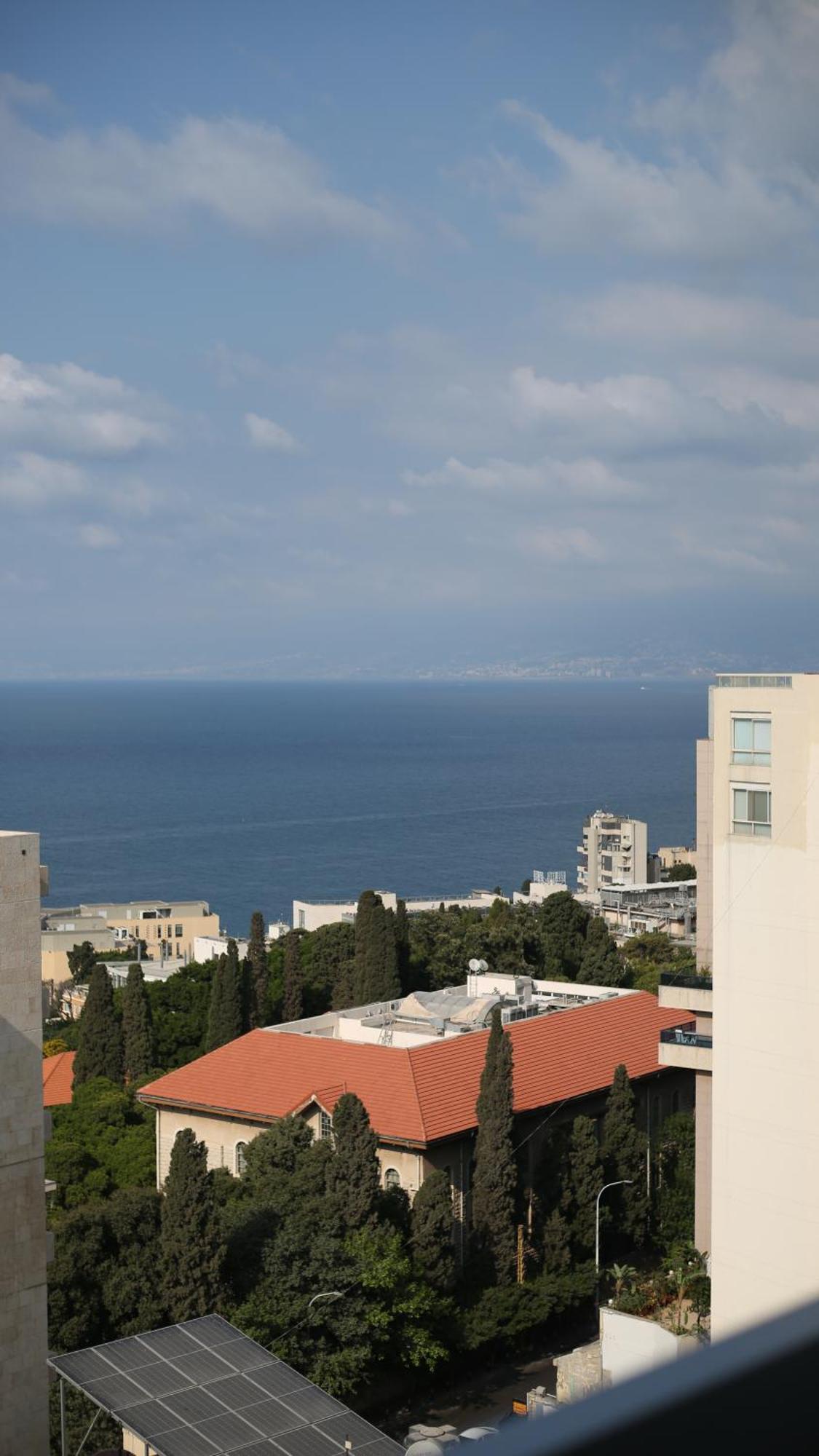 El Sheikh Suites Hotel Бейрут Екстериор снимка